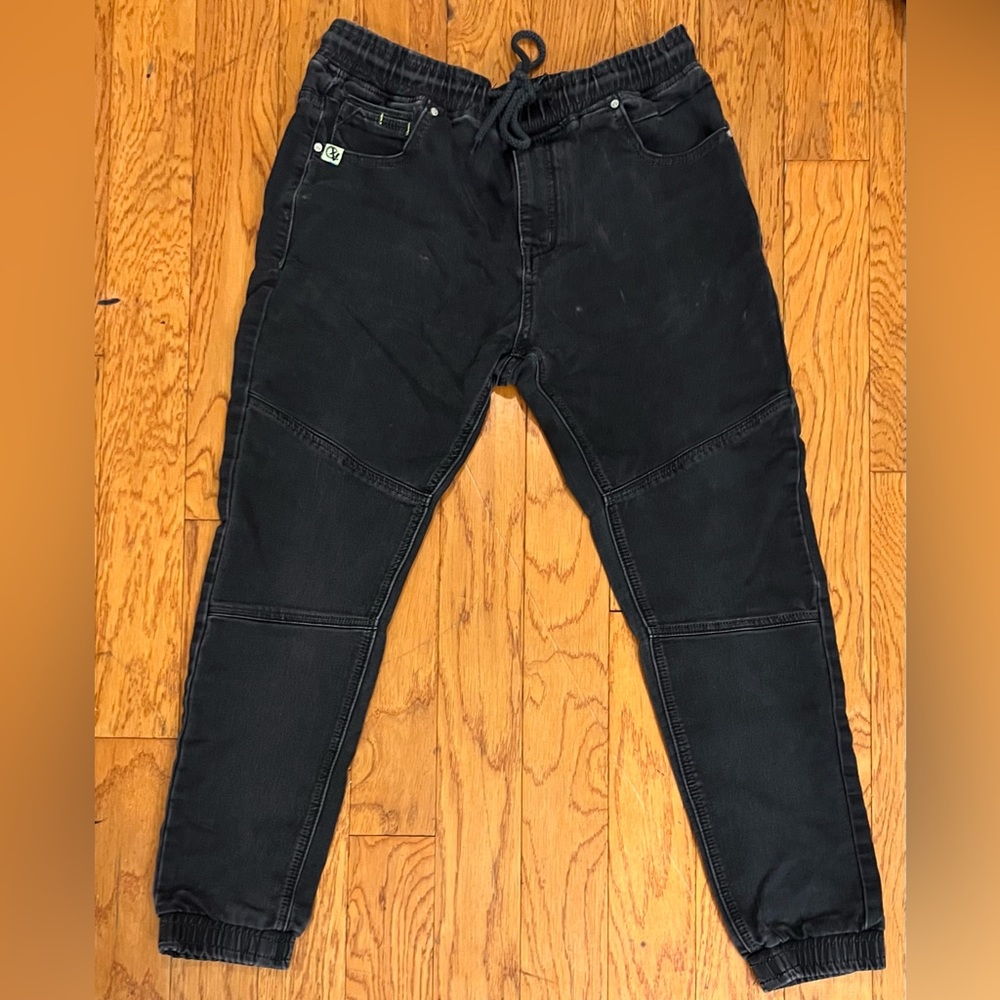 Xios “Washed” Adjustable, Cuffed Jeans